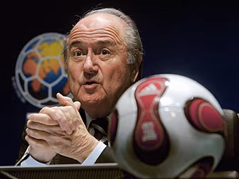 Blatter faces a battle royal t...