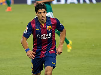 'Messi was intent on Suare...