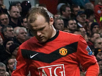 Van Gaal praises Rooney's...