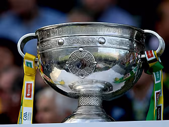 POLL: Should the All-Ireland f...