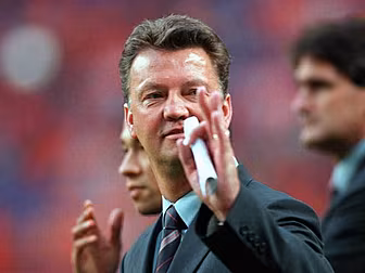 Man United boss says formation...