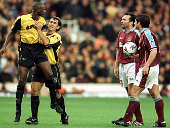 'Razor' Ruddock talks...