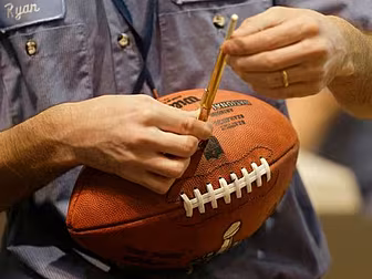 VIDEO: How are the Superbowl f...