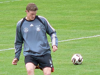 Huth punished for controversia...