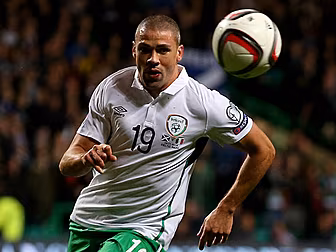 Walters' knee knock will j...