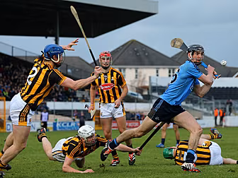 Dublin hurlers top of Division...