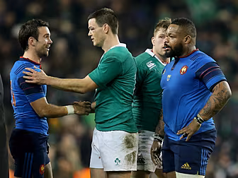 Bastareaud out as Parra comes...