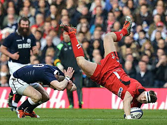 Scotland's Russell fails i...