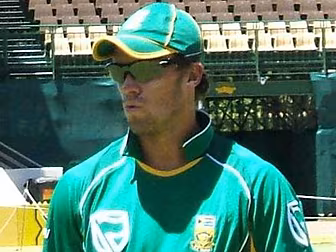 De Villiers delivers an ominou...