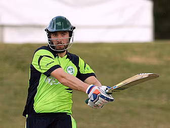 Pakistan leap-frog Ireland int...