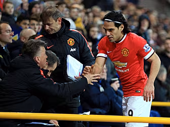 Van Gaal insists putting Falca...