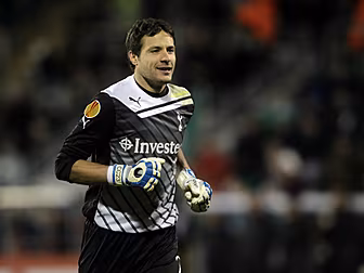 Ex-Chelsea keeper joins Irelan...