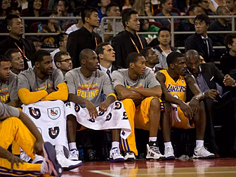 Why struggling LA Lakers can&#...