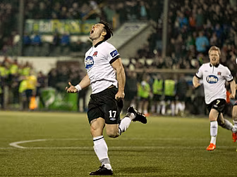 Round-up: Dundalk prevail in d...