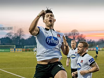Round-up: Towell treble highli...