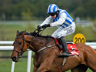 Don Cossack breaks Willie Mull...