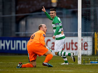 Round-up: Shamrock Rovers do t...