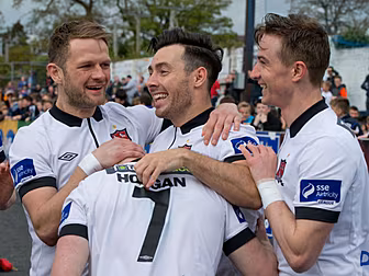 Dundalk score perfectly round...