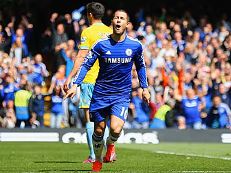 Hazard wins the Football Write...
