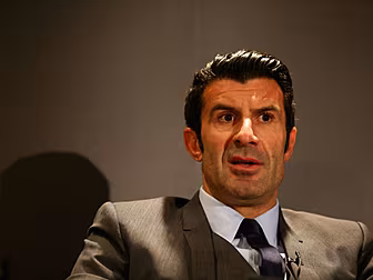 Figo drops FIFA candidacy to m...