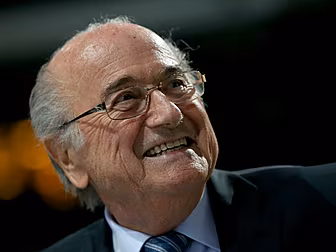 LISTEN: Football's 'pa...