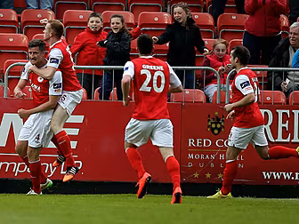 Round-up: Pats get the better...