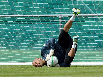 Darren Randolph joins West Ham