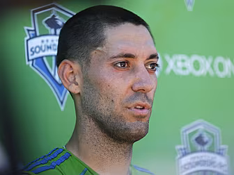 WATCH: Clint Dempsey's bee...