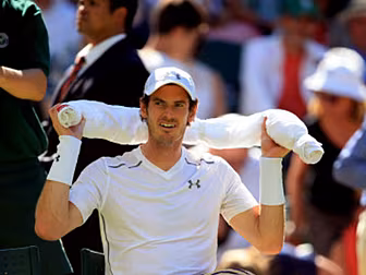 Murray handles the heat and bl...