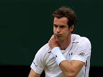 Murray falters but fights back...