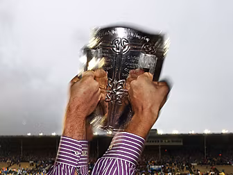 Clare to face Cork in the Hurl...
