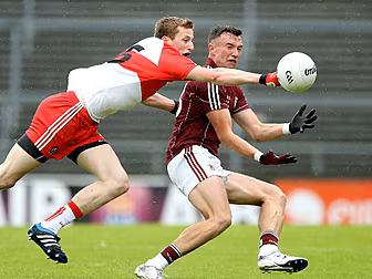 Cummins on target as Galway pr...
