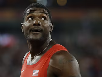 Gatlin and Bolt set up 200 met...