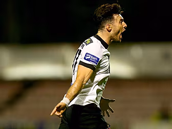Dundalk leave it late in our L...
