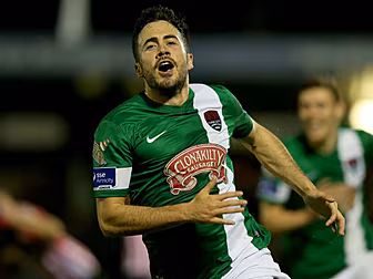 WATCH: A 25 yard volley helps...