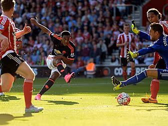 Premier League roundup: Liverp...