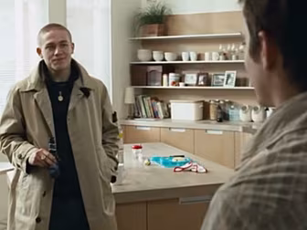 WATCH: Does Charlie Hunnam'...