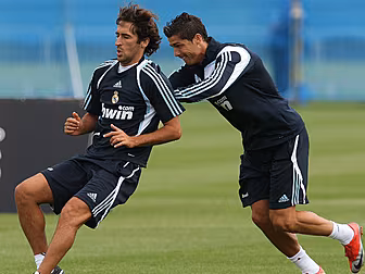Ronaldo equals Raul's Real...