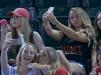 WATCH: It was selfies galore a...