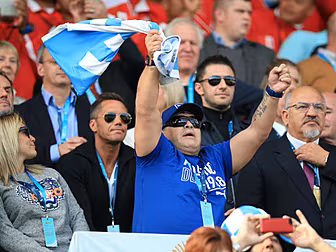 WATCH: Maradona celebrates wit...