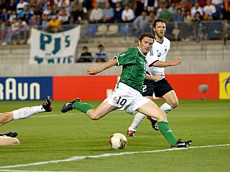WATCH: Can Robbie Keane recrea...
