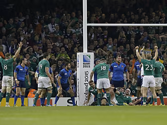 Ireland oust Les Bleus in phys...