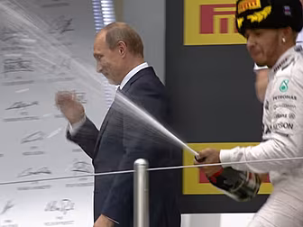 WATCH: Lewis Hamilton sprays V...