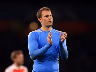 WATCH: Manuel Neuer's stun...