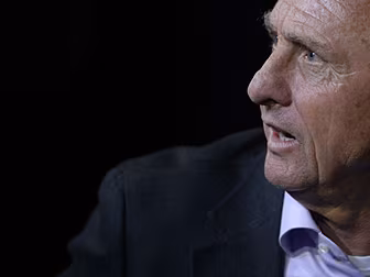 Johan Cruyff diagnosed with lu...