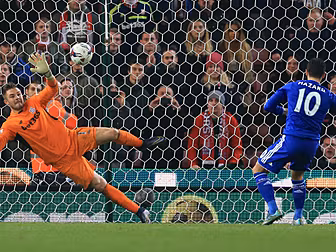 WATCH: A Hazard missed penalty...