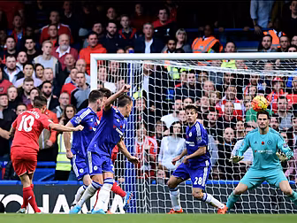 Mourinho on the brink as Klopp...
