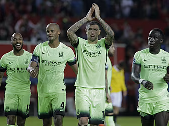 Manchester City qualify for th...