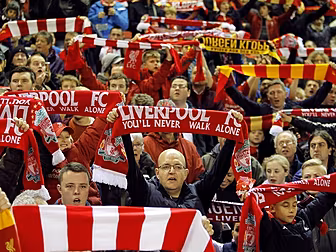 Liverpool fans react to commen...
