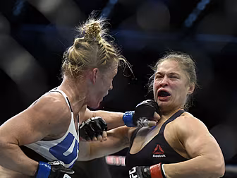 How did Holly Holm pull off he...